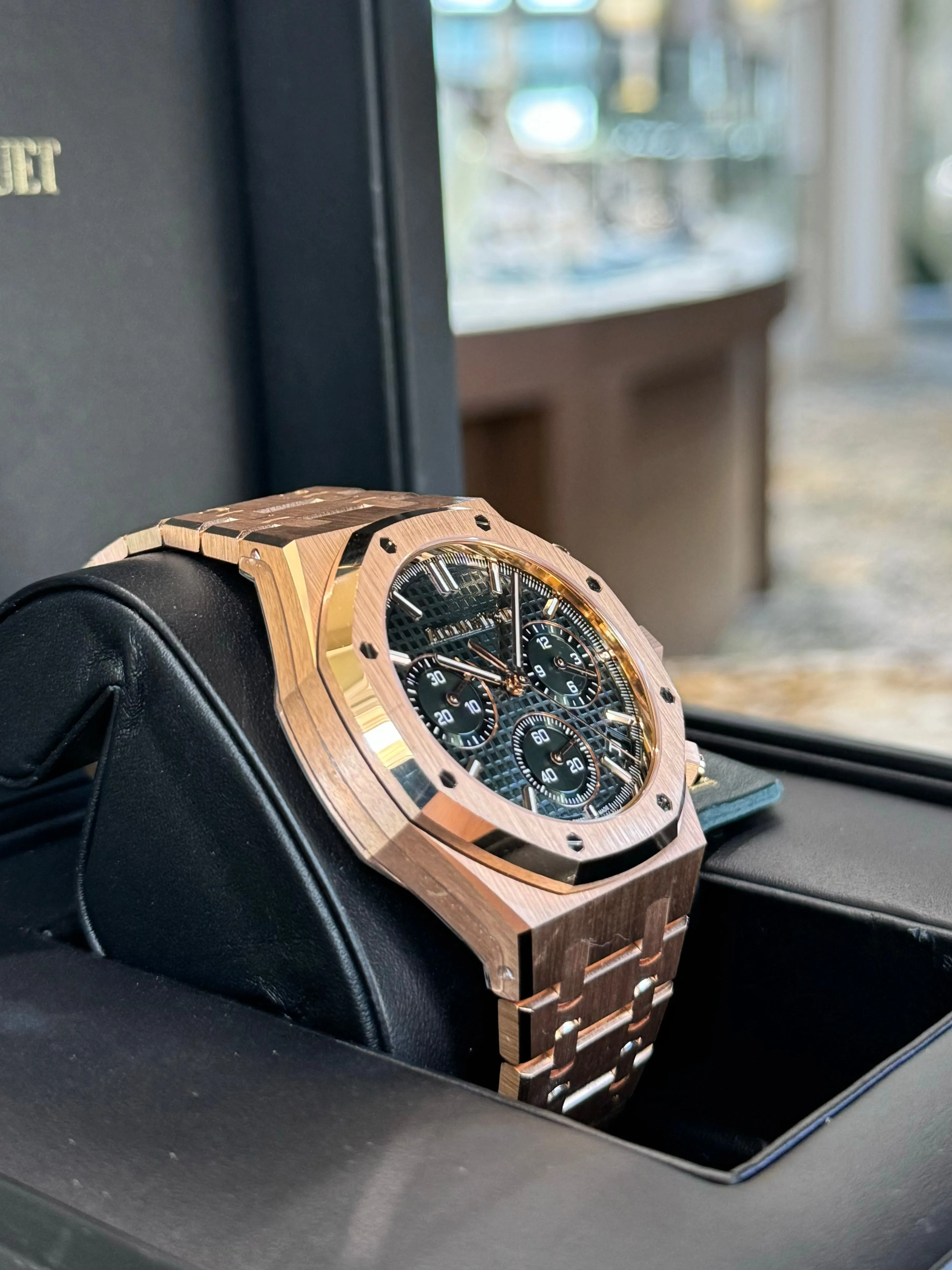 2022 Audemars Piguet Royal Oak Chronograph 26240OR