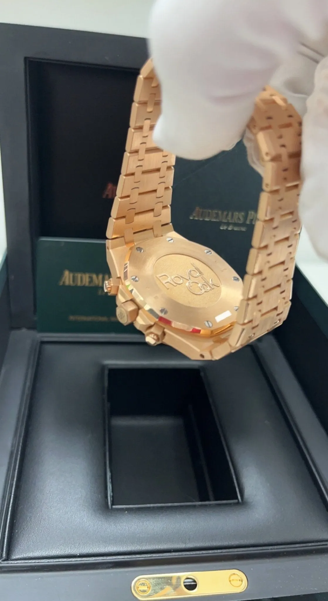 Audemars Piguet Royal Oak Selfwinding Chronograph/ 18K Rose Gold/ Brown Dial/ Rose Gold Sub-Dials (Ref#26331OR.OO.1220OR.02)