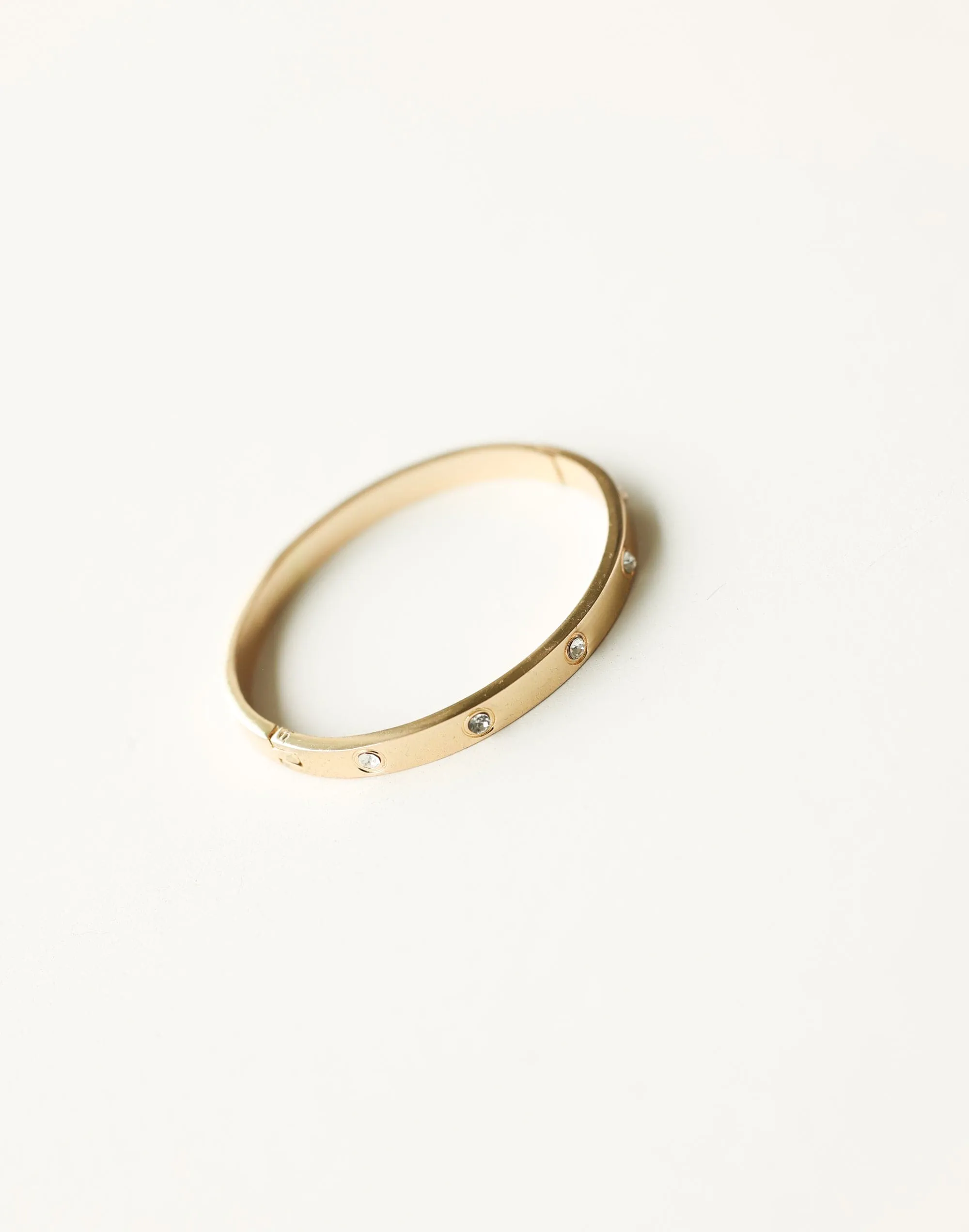 Claire Bangle (Gold)