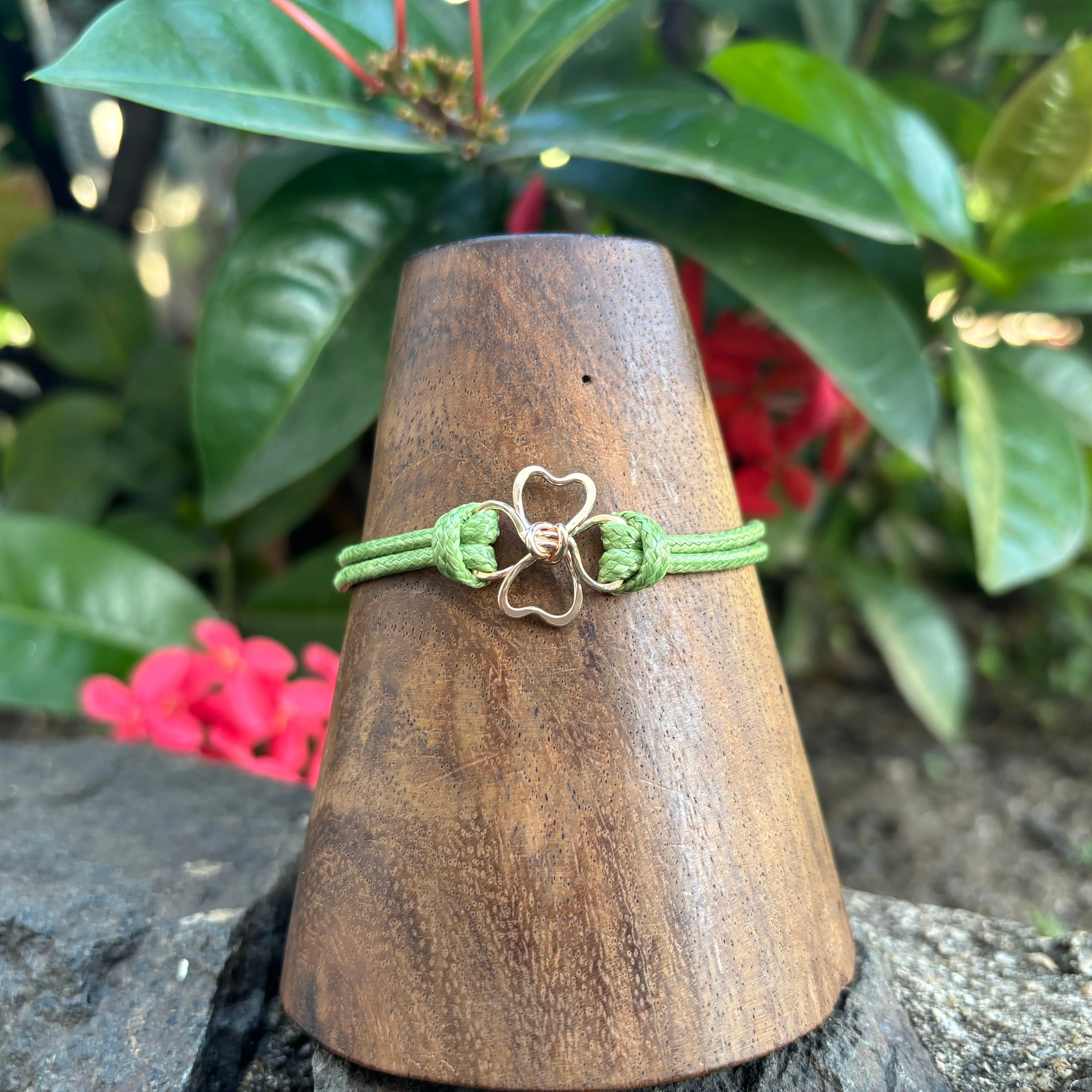 Clover Cord Bracelet