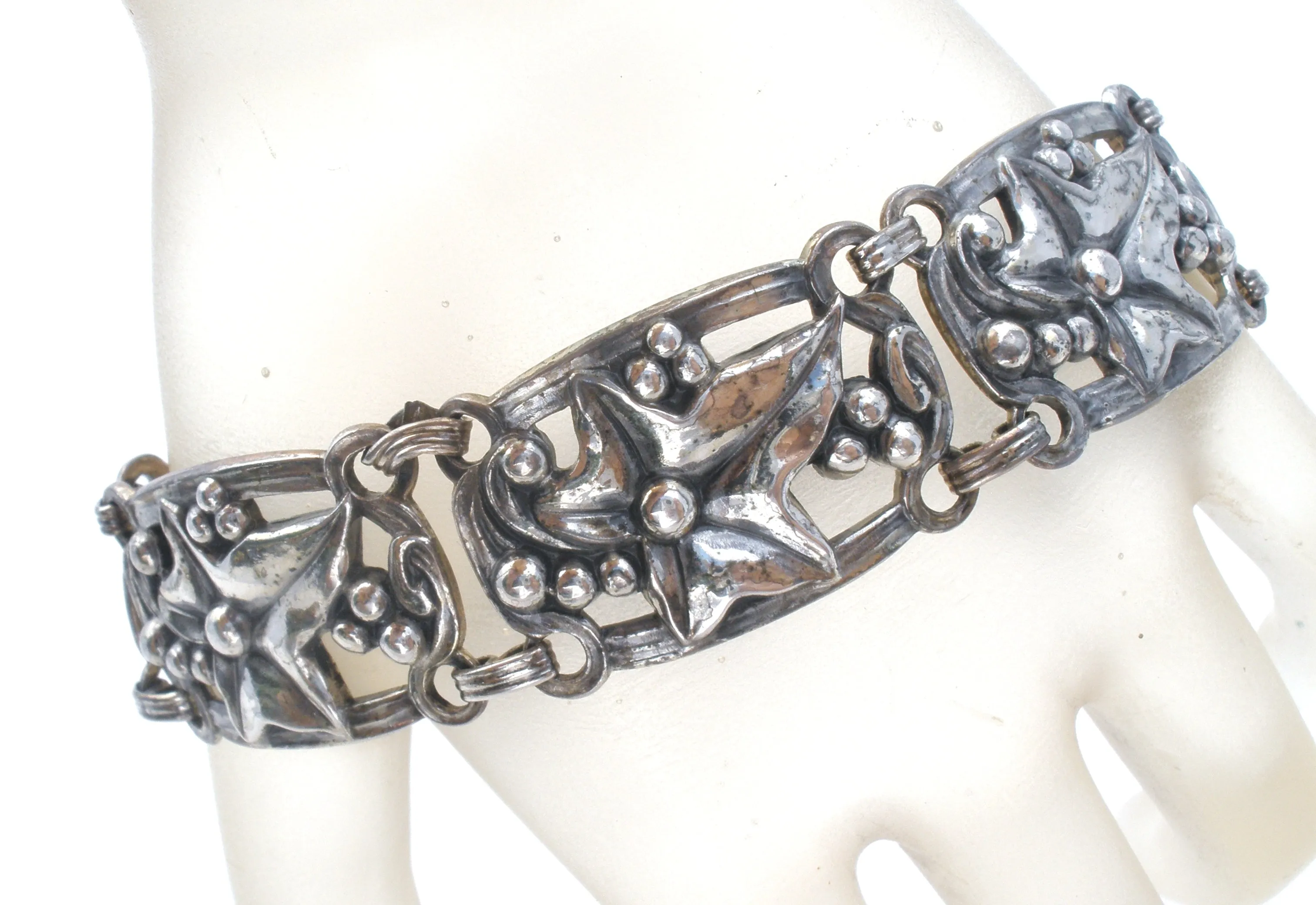 Danecraft Sterling Silver Leaf Bracelet Vintage