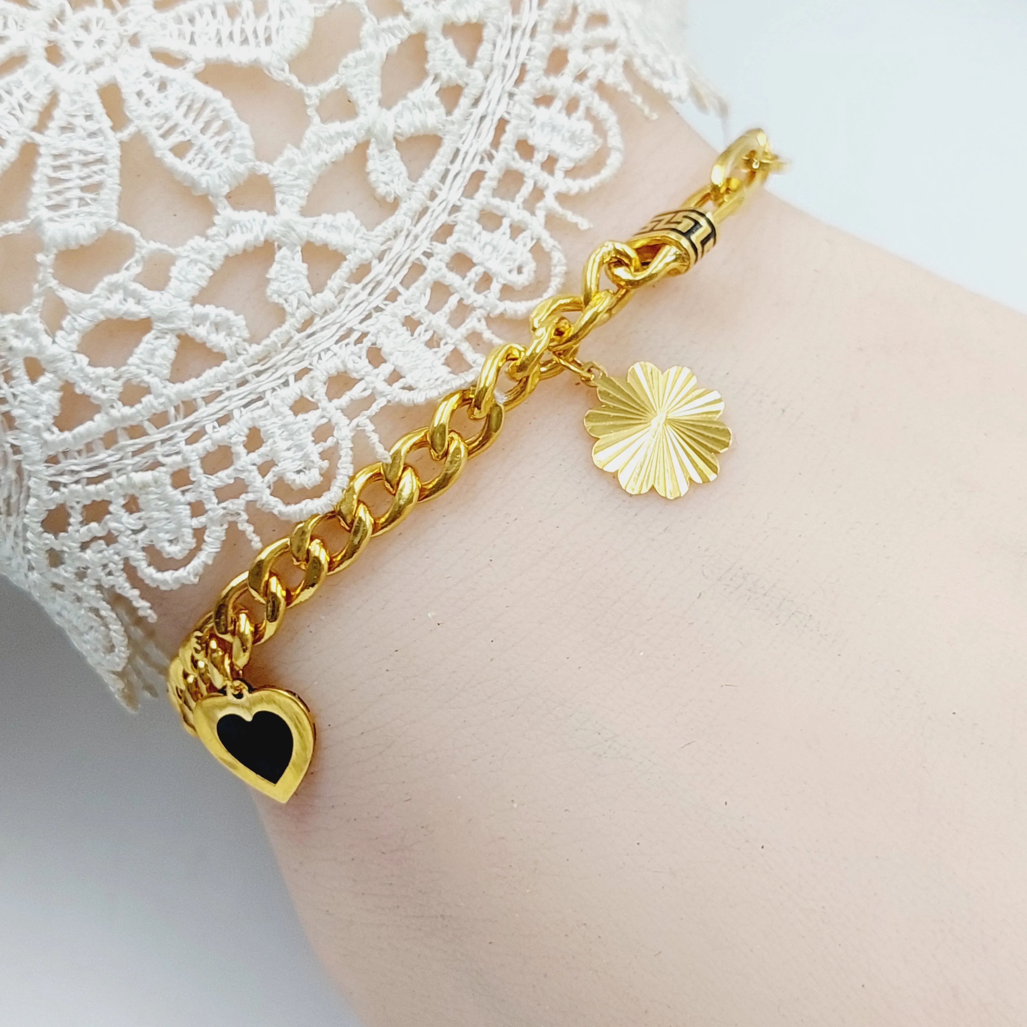 Deluxe Joy Bracelet