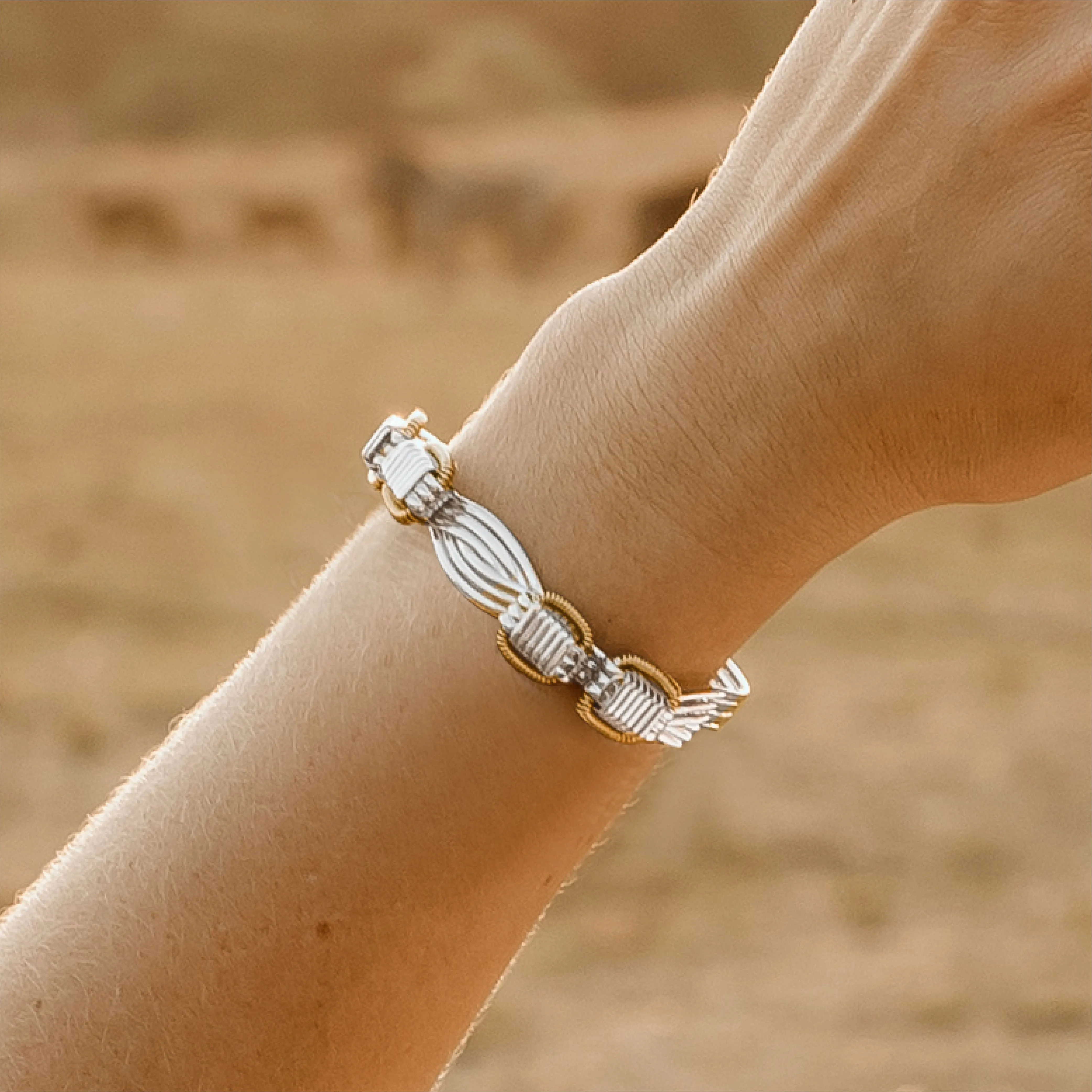 Elephant Hair Bangle Ladies - Gold Binding in Silver