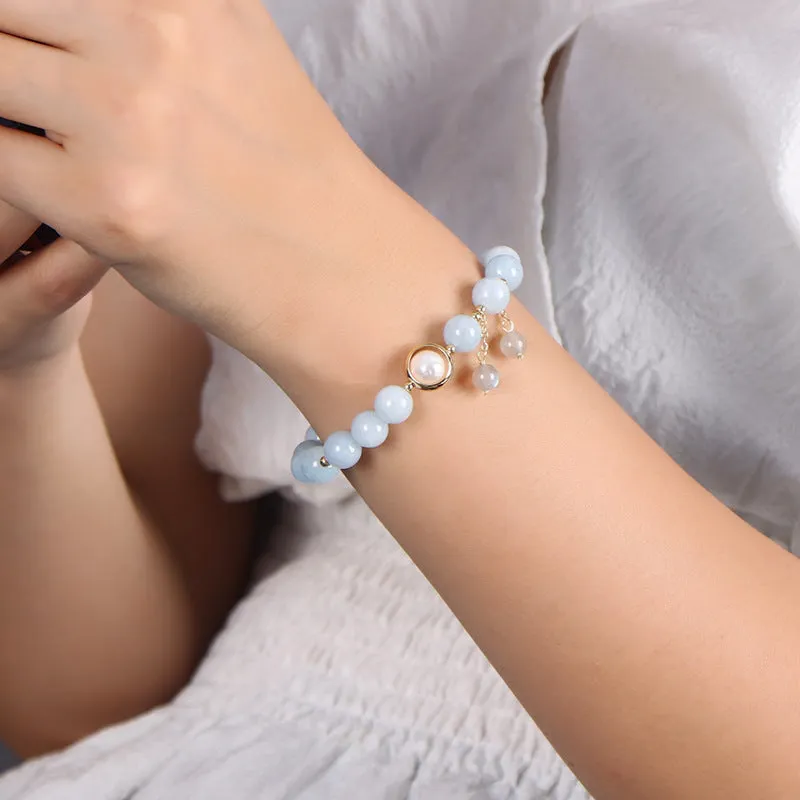 Fortune's Favor Aquamarine and Freshwater Pearl Bracelet by Planderful Collection