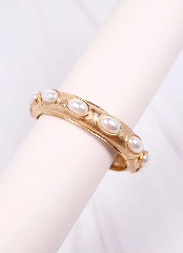 Harriette Gold   Pearl Bracelet