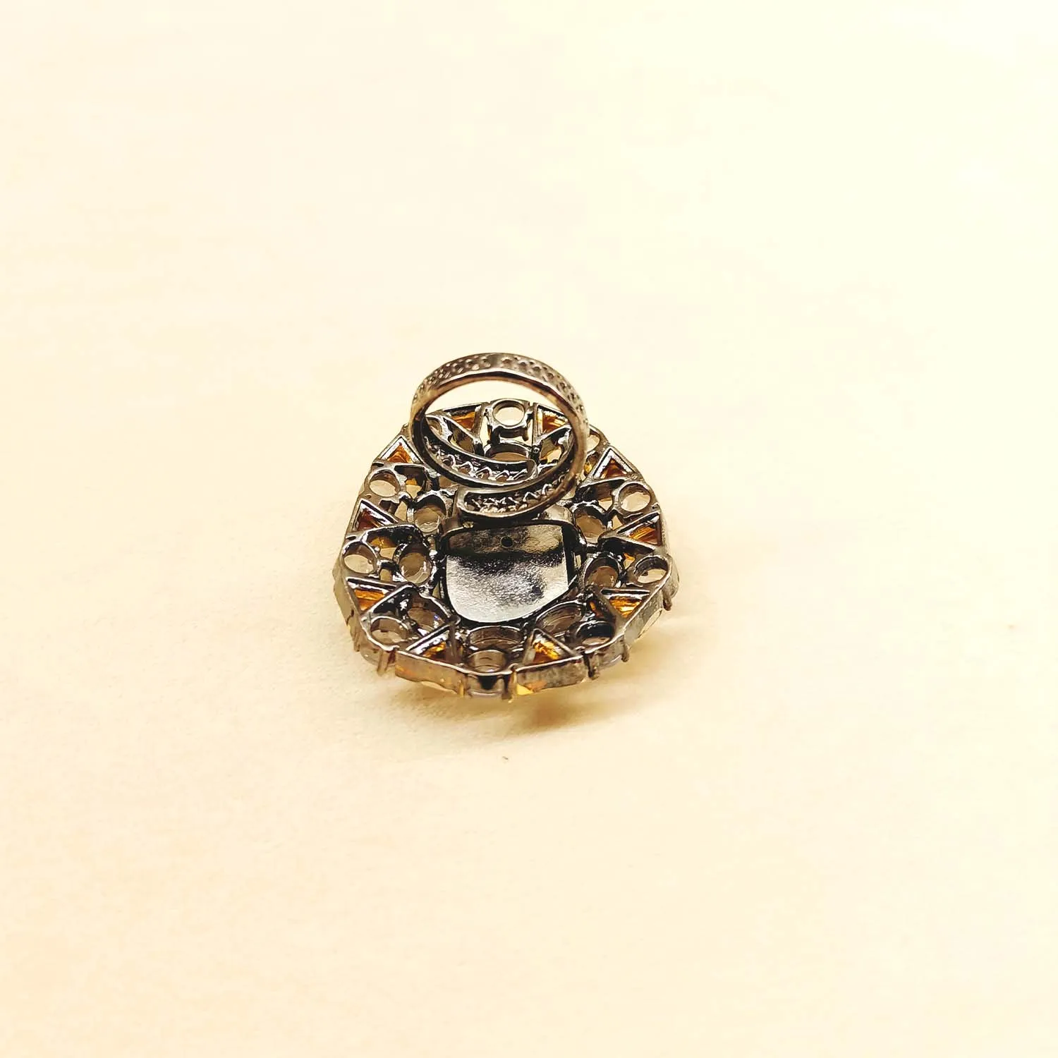 Hemakshi Diamonds Victorian Stud Ring