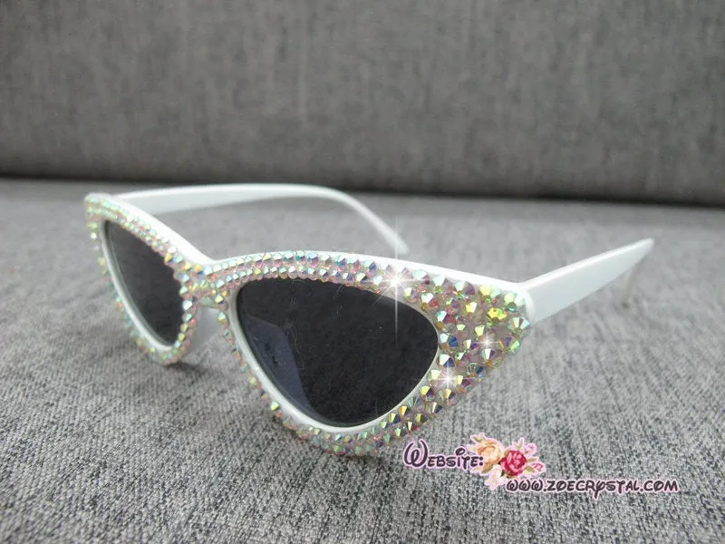 HOLLYWOOD Fashionable Cat Eye Sunglasses / Shades / Sunnies w AB White Bling Sparkly  Rhinestones Festival Rockabilly Retro Pin Up