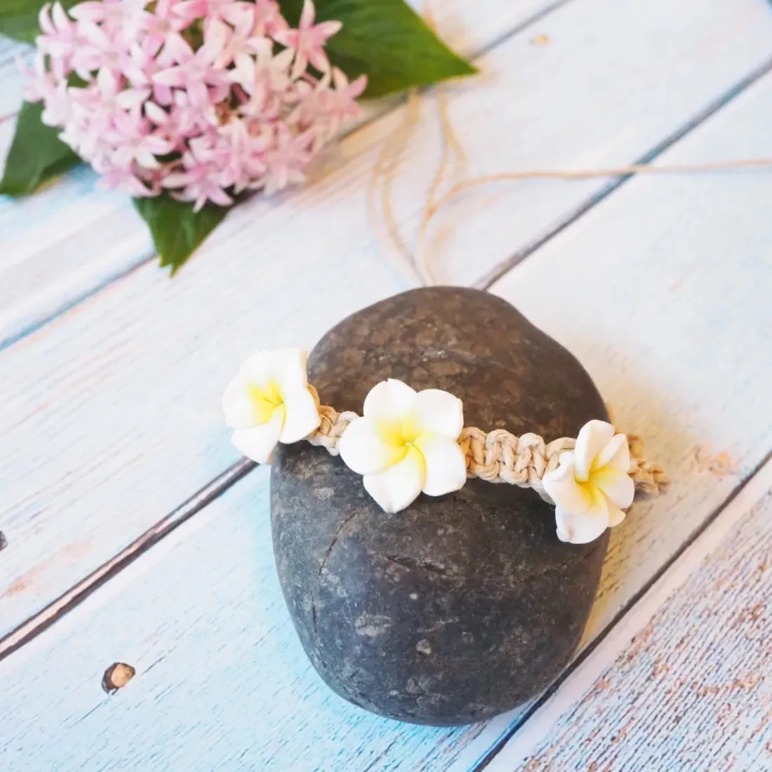 Plumeria Dream White Friendship Bracelet