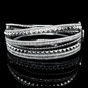 PREORDER | Studded Art Crossover Diamond Bangle 14kt