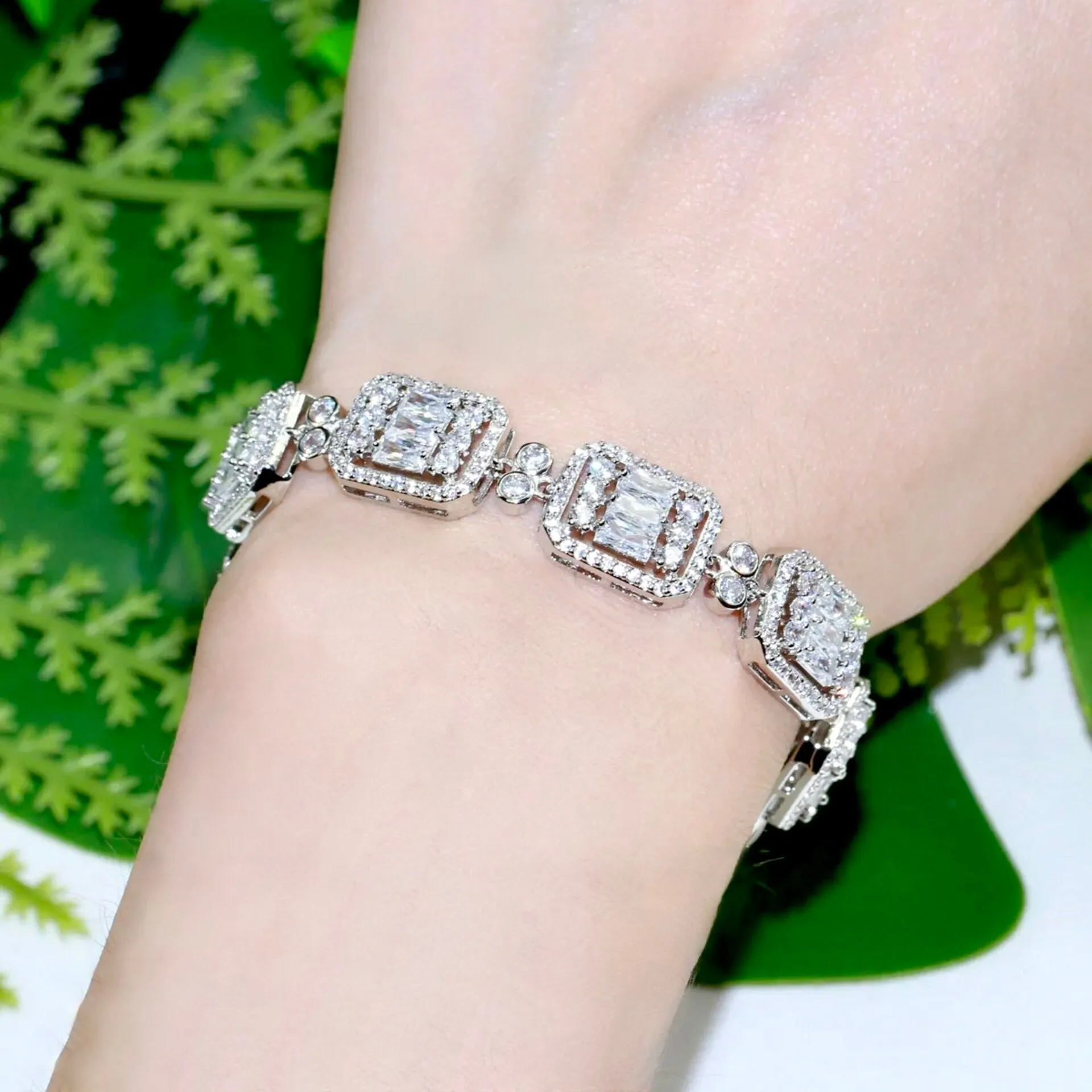 "Terrani" - Geometric Cubic Zirconia Bridal Bracelet