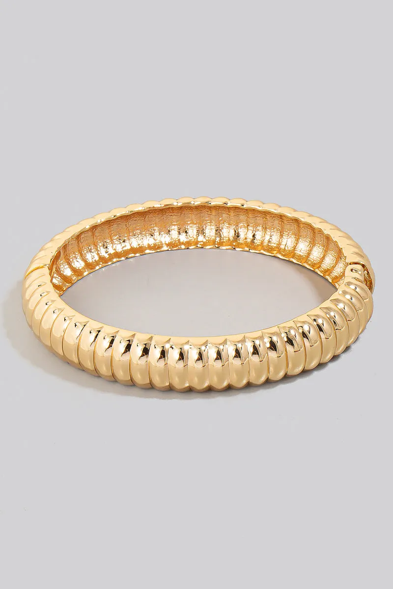 Ridged Textured Hinge Clasp Bracelet (Gold/Silver)