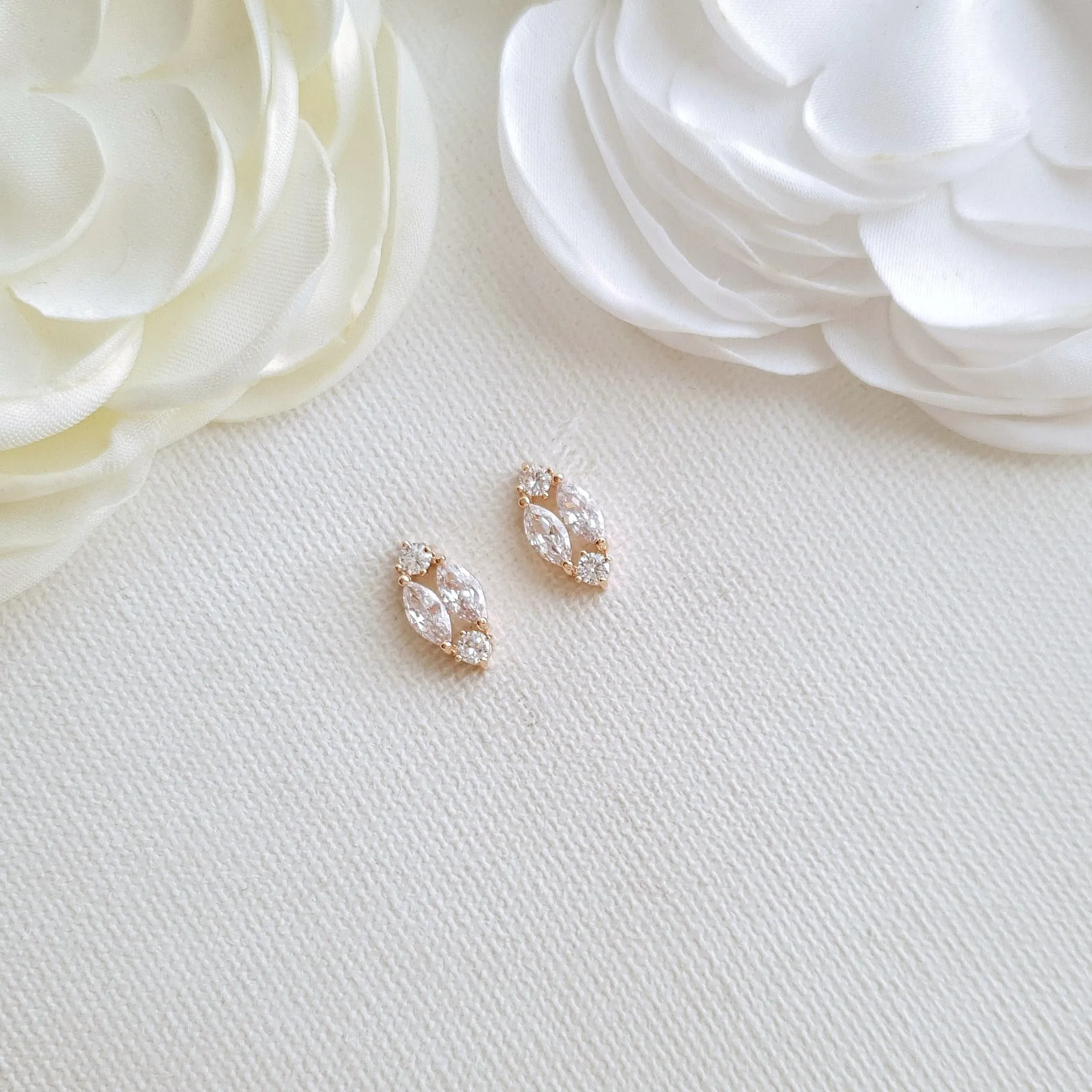 Small Stud Earrings Bracelet Set- Hayley