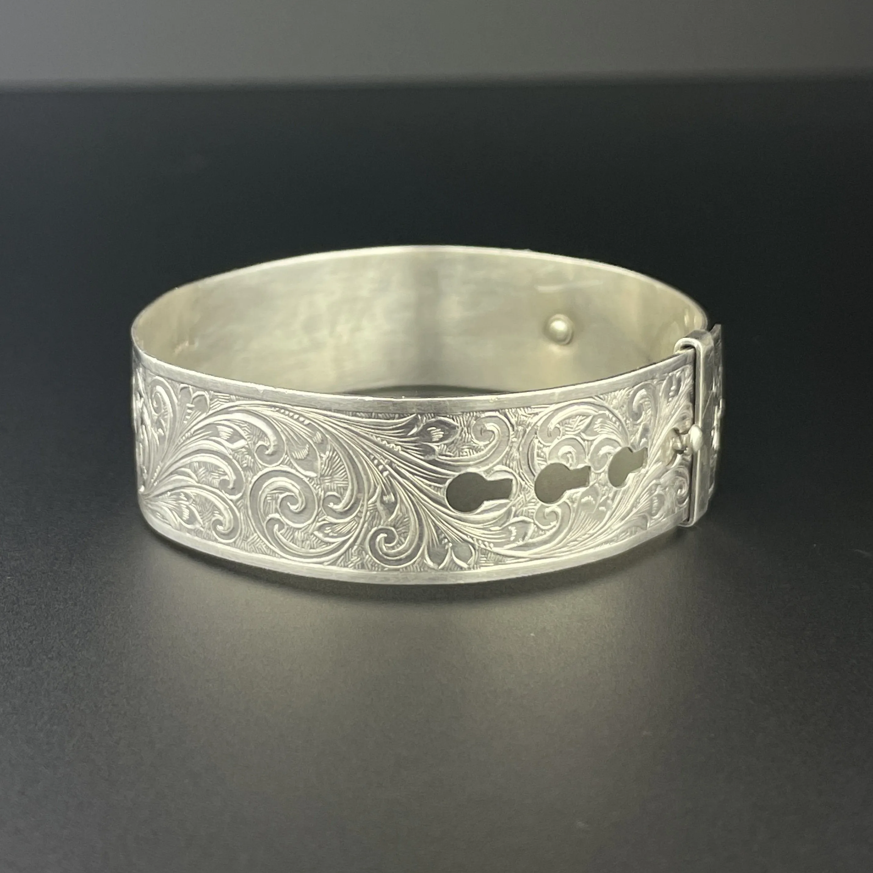 Vintage Sterling Silver Engraved Buckle Bangle Bracelet