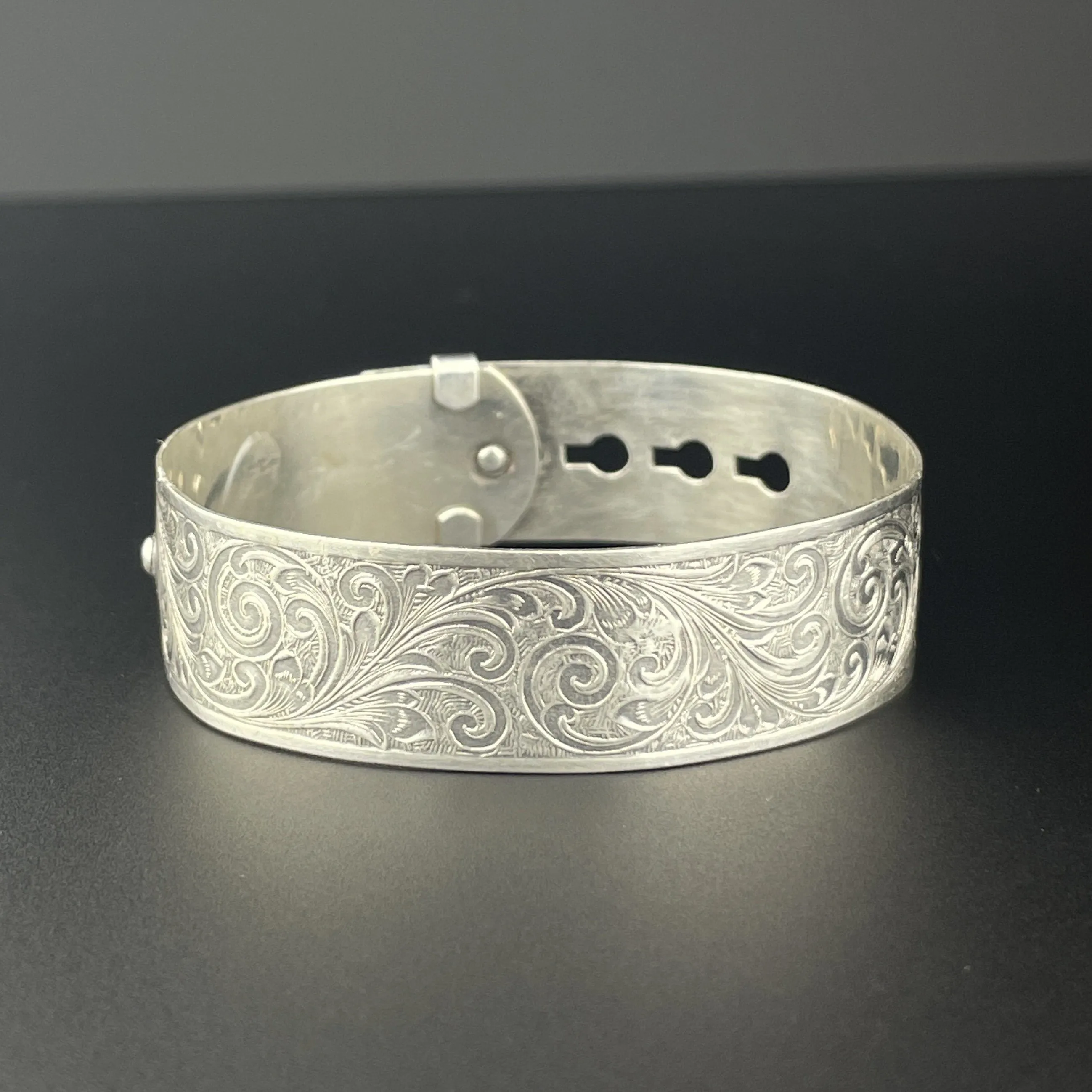 Vintage Sterling Silver Engraved Buckle Bangle Bracelet