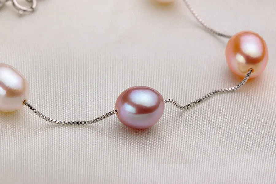 Violet X - Dainty pearl silver bracelet